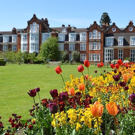 Newnham College - University Of Cambridge Zewnętrze zdjęcie