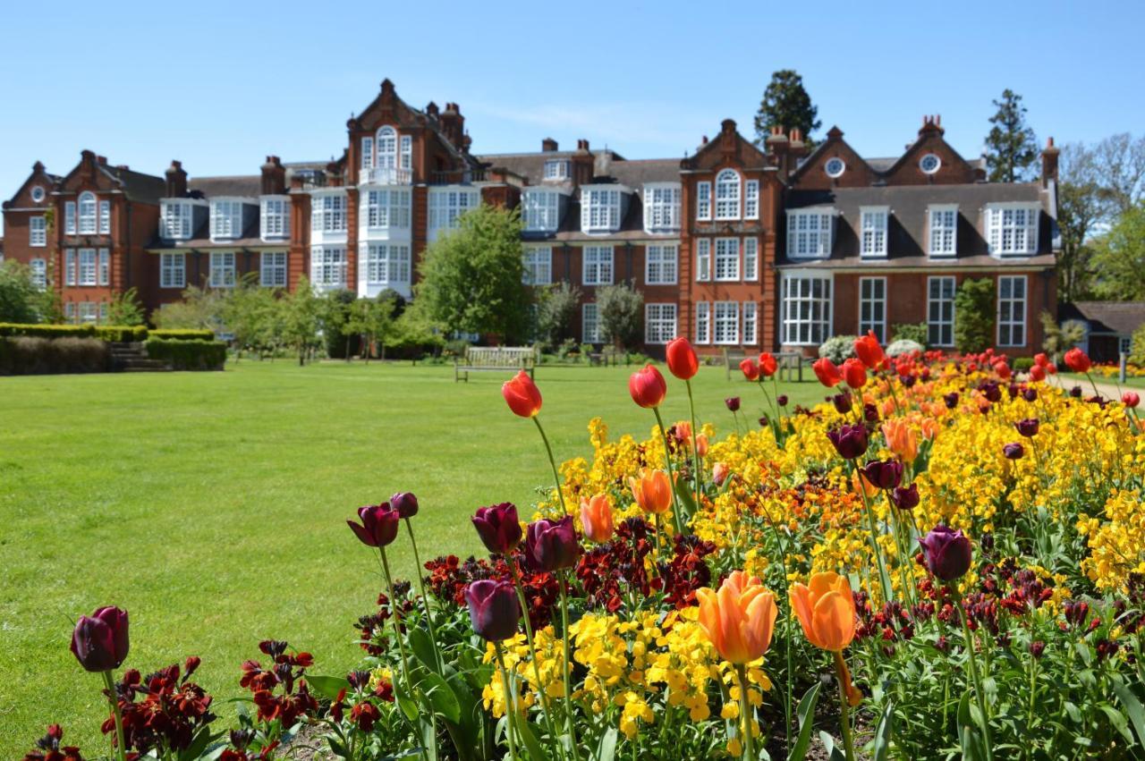 Newnham College - University Of Cambridge Zewnętrze zdjęcie