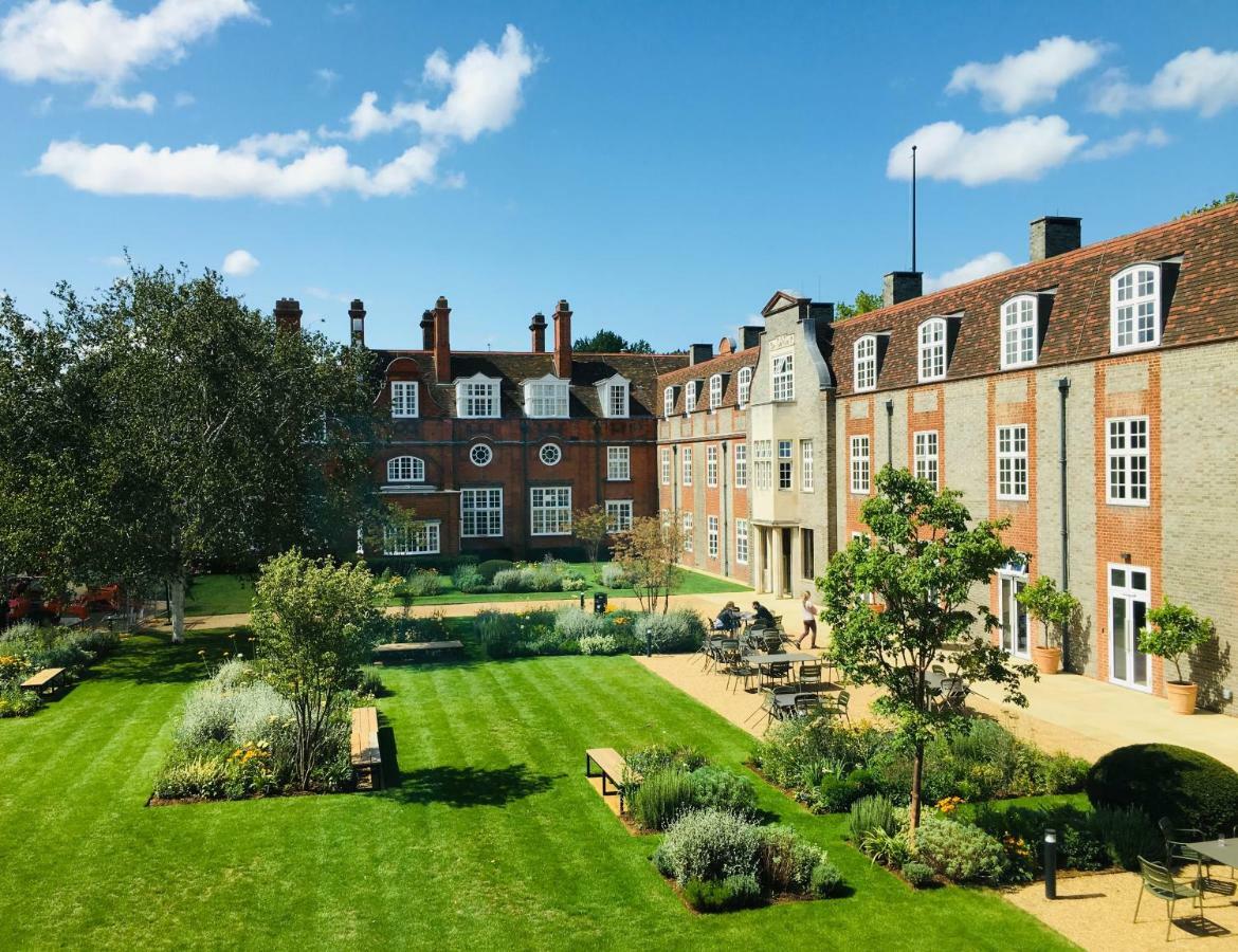 Newnham College - University Of Cambridge Zewnętrze zdjęcie